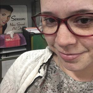 Meet your Posher, Jenn